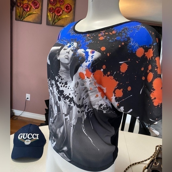 Uk2la Fashion Figure Graphic Round Neck Tee Sz M - Picture 7 of 11